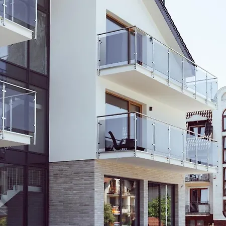 Sea Homestay *